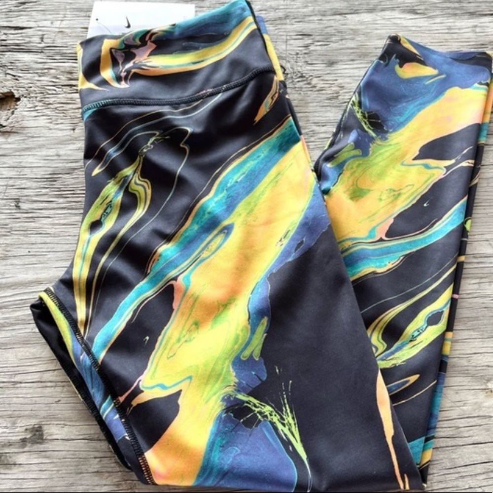 Nike One Luxe Aurora Marbled Mid-Rise 7/8 Leggings Size 1X  NWT $100 - Picture 7 of 8